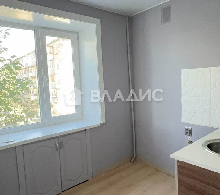Продаётся 3-комнатная квартира, 57.6 м²