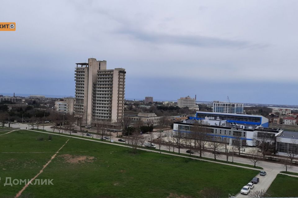 Продаётся 4-комнатная квартира, 116 м²