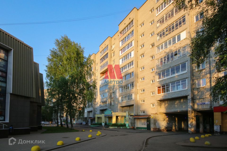 Продаётся 2-комнатная квартира, 49.2 м²