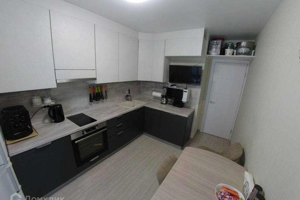Продаётся 2-комнатная квартира, 49.2 м²