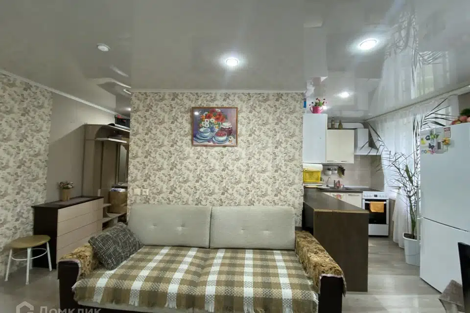 Продаётся 3-комнатная квартира, 59.6 м²