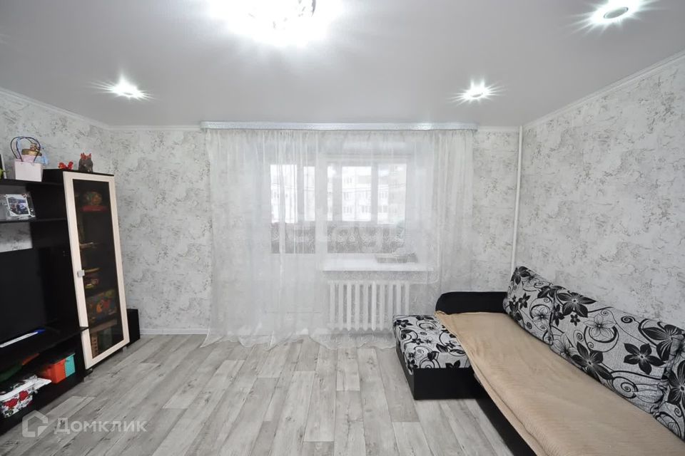 Продаётся 3-комнатная квартира, 60 м²