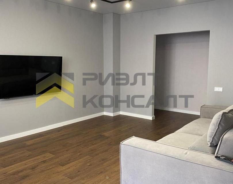 Продаётся 3-комнатная квартира, 89.9 м²