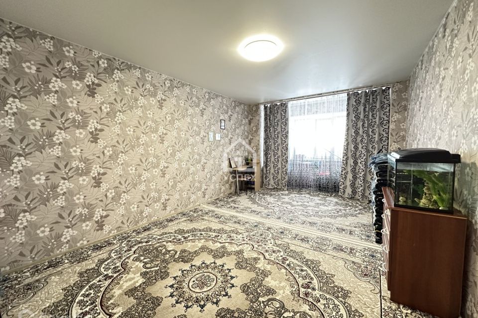 Продаётся 4-комнатная квартира, 97 м²