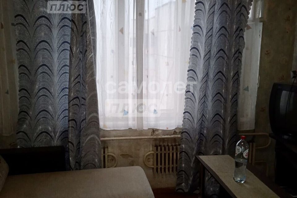 Продаётся комната в 1-комн. квартире, 12 м²