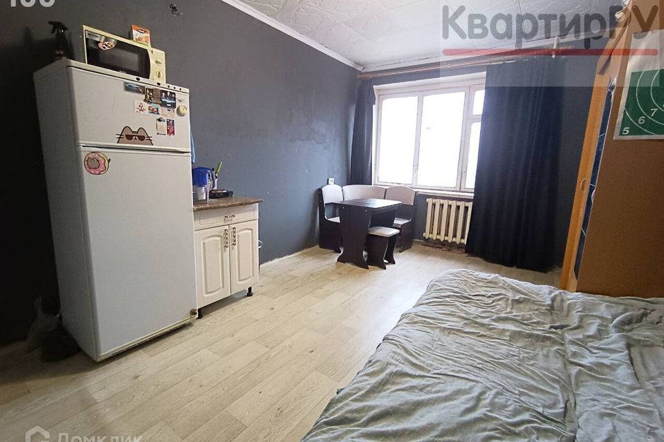 Продаётся 2 комнаты в 7-комн. квартире, 15.6 м²