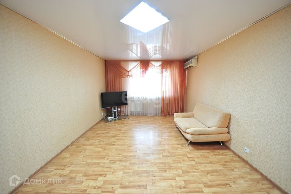 Продаётся 3-комнатная квартира, 70.5 м²