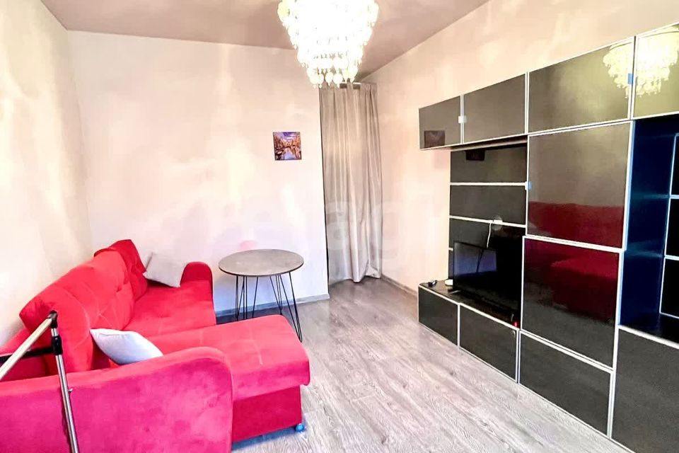 Продаётся 2-комнатная квартира, 51.7 м²