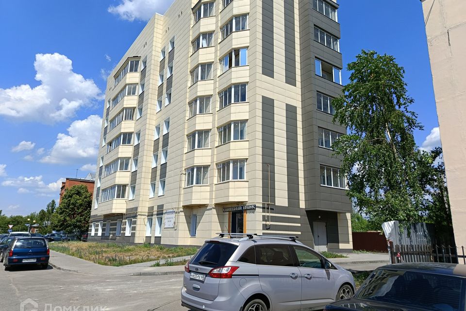 Продаётся 2-комнатная квартира, 61.3 м²