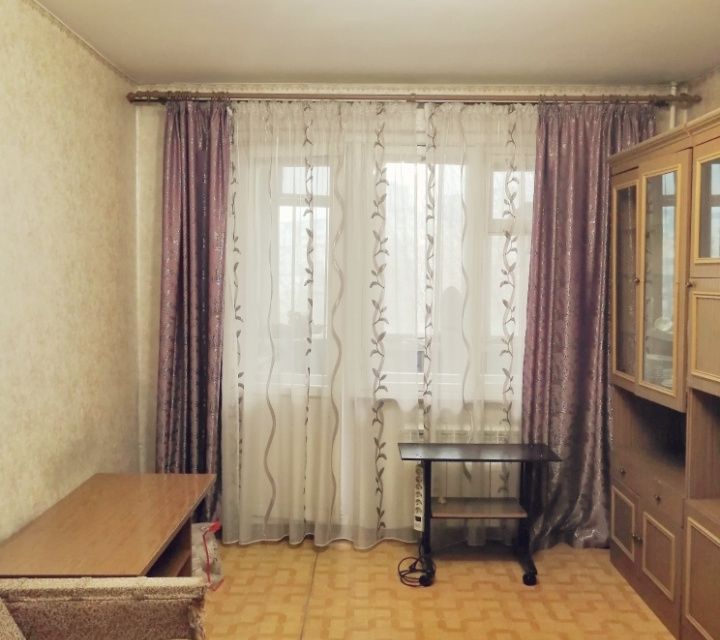 Продаётся 4-комнатная квартира, 74 м²