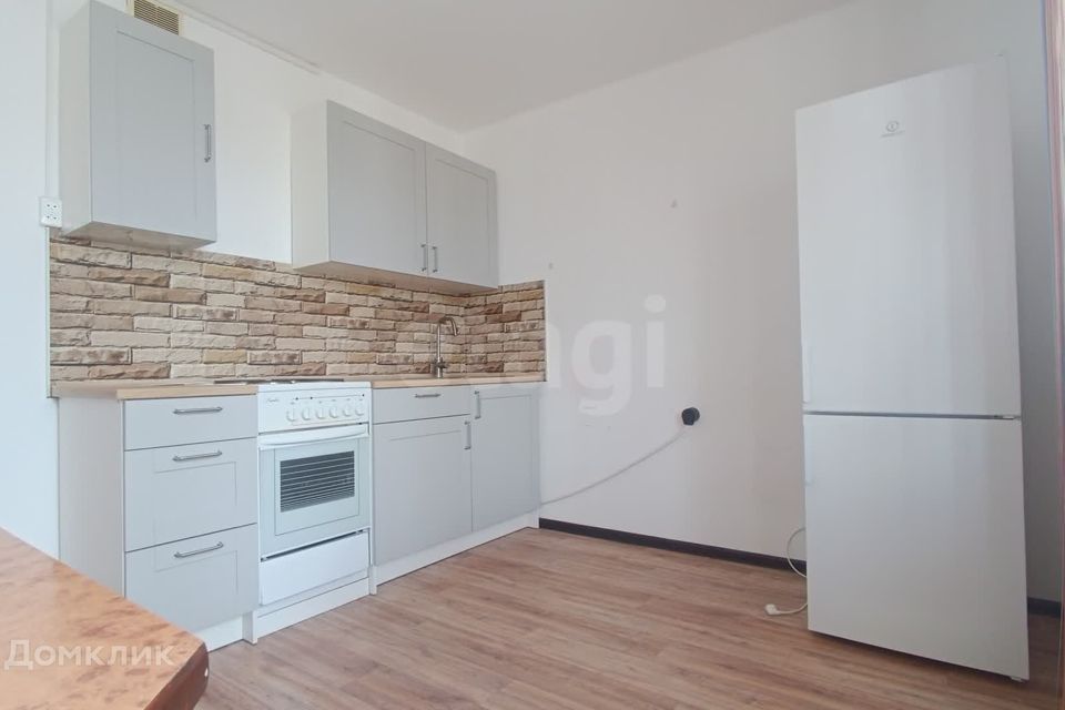 Продаётся 1-комнатная квартира, 37.9 м²