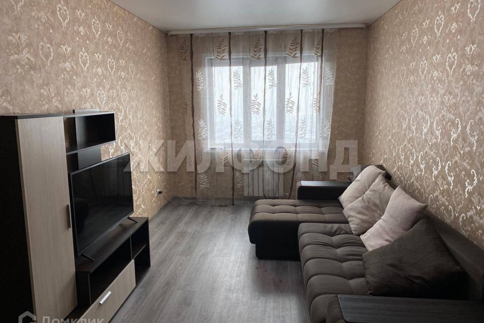 Продаётся 1-комнатная квартира, 38 м²
