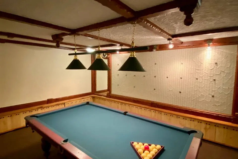 Продаётся 4-этажный дом, 640 м²