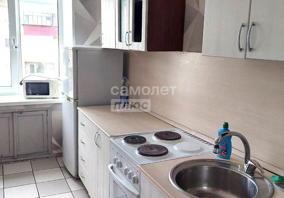 Продаётся 2-комнатная квартира, 49.8 м²