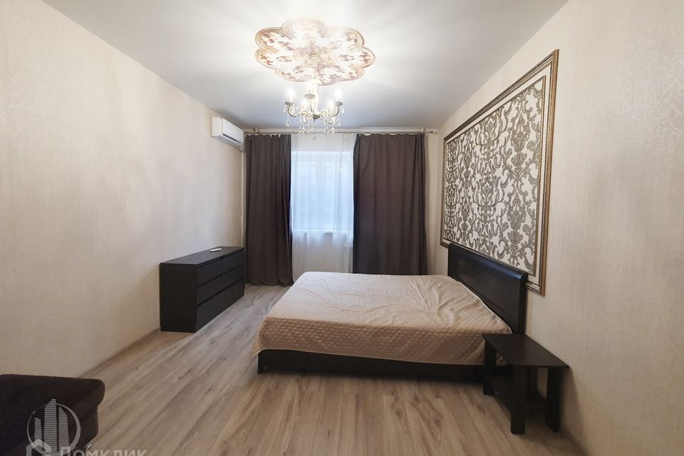 Сдаётся 1-комнатная квартира, 42 м²