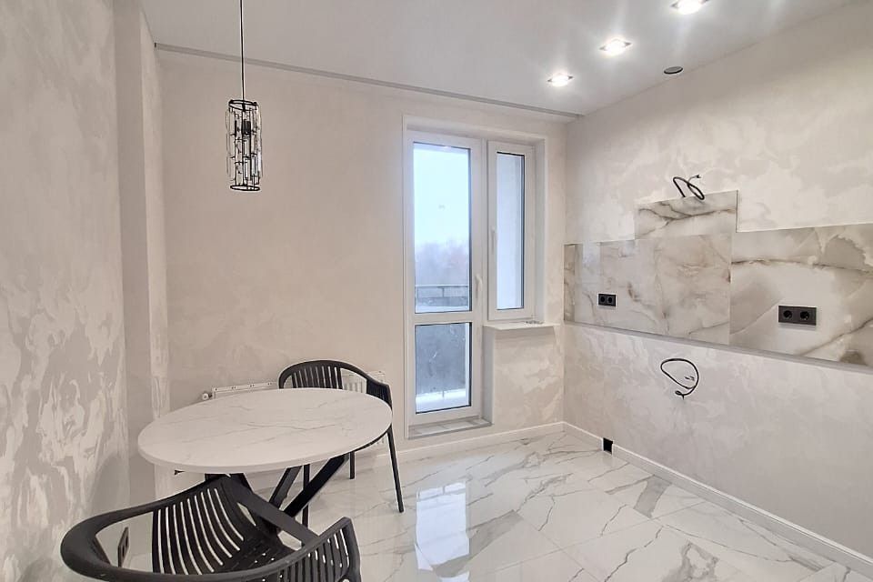 Продаётся 1-комнатная квартира, 35.7 м²