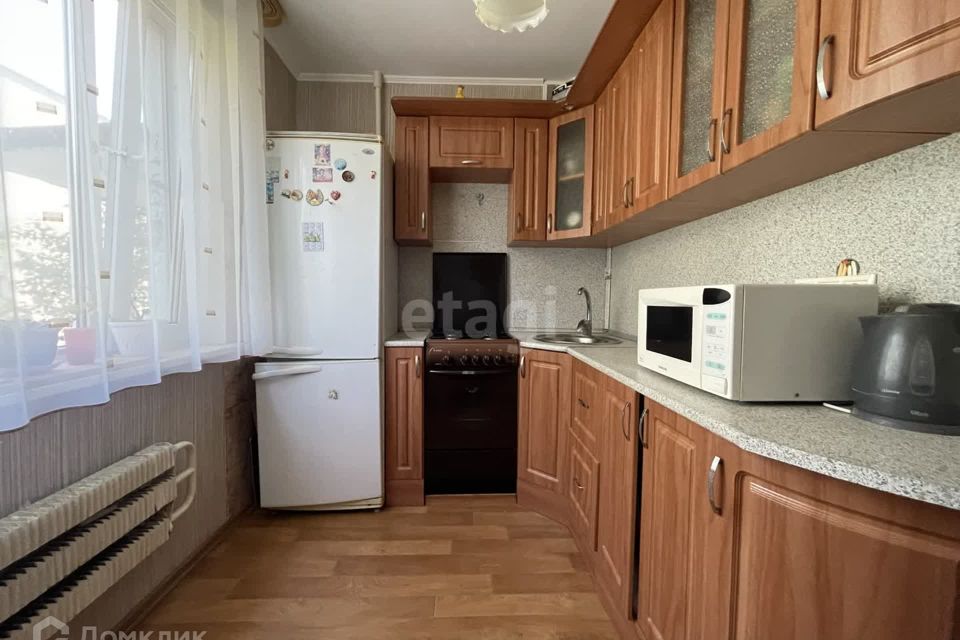 Продаётся 3-комнатная квартира, 60.5 м²