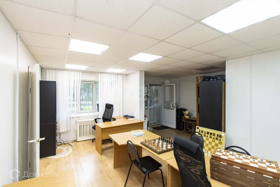 Продаётся 2-комнатная квартира, 42.7 м²