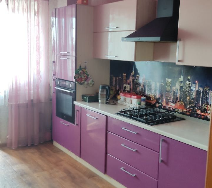 Продаётся 1-комнатная квартира, 41.3 м²