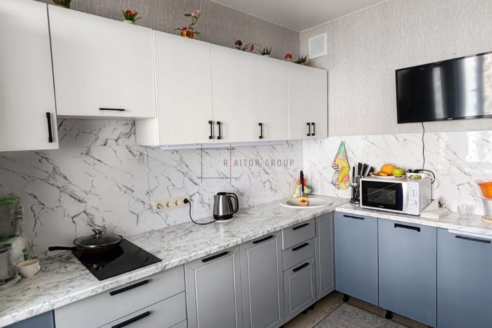 Продаётся 1-комнатная квартира, 37.6 м²