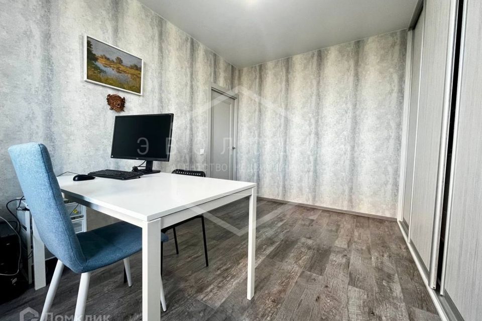 Продаётся 2-комнатная квартира, 58 м²