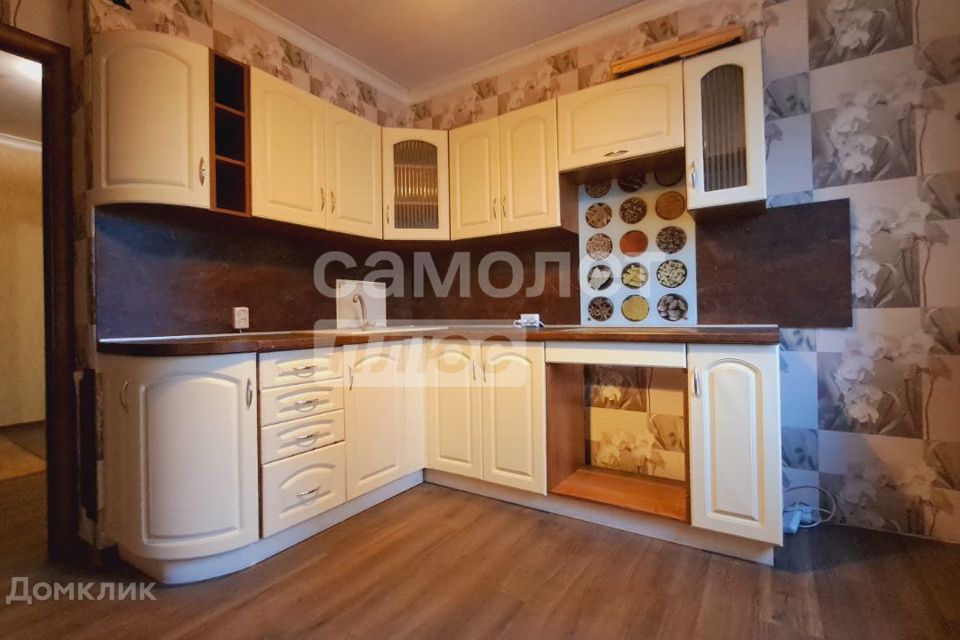 Продаётся 3-комнатная квартира, 64.2 м²