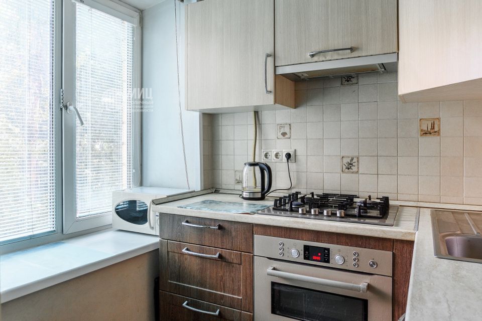 Продаётся 2-комнатная квартира, 40.7 м²