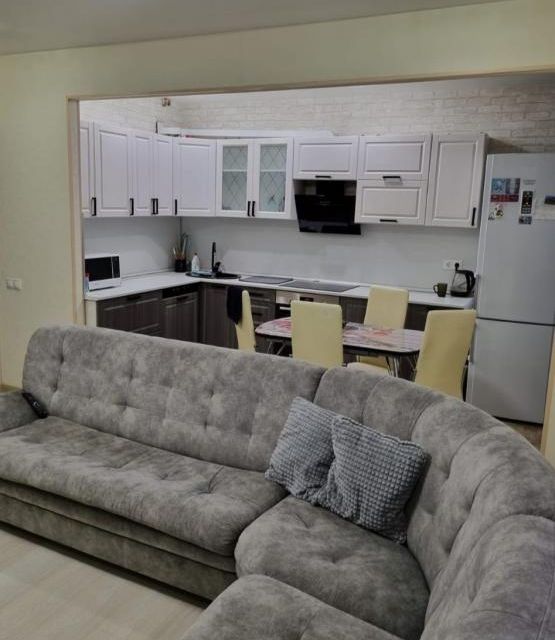 Продаётся 3-комнатная квартира, 66.9 м²