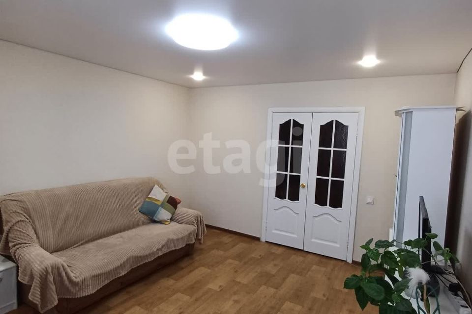 Продаётся 3-комнатная квартира, 60 м²