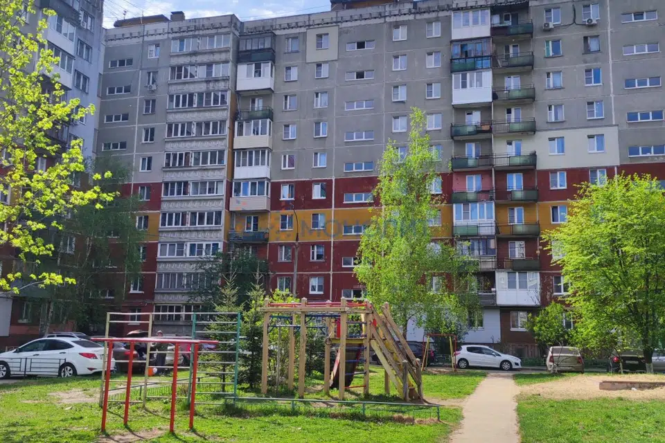 Продаётся 3-комнатная квартира, 63.6 м²