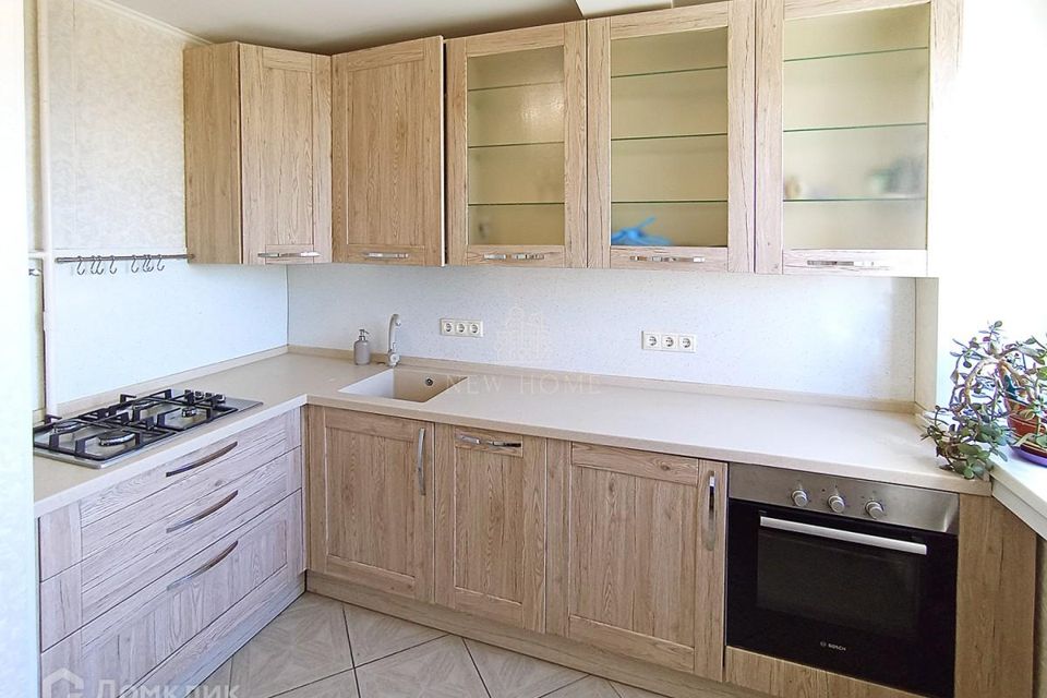 Сдаётся 2-комнатная квартира, 56 м²