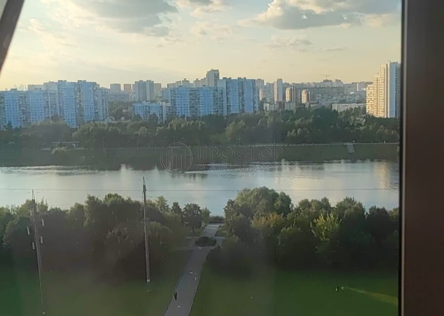 Продаётся 2-комнатная квартира, 59 м²