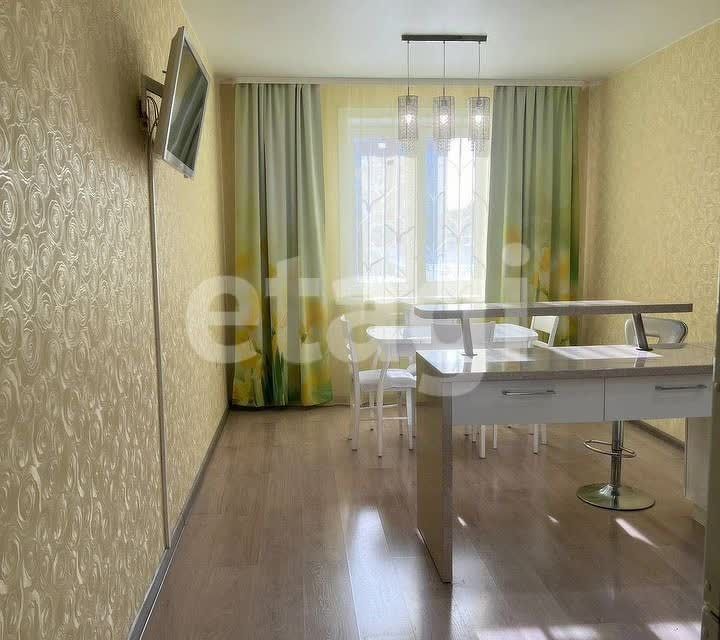 Продаётся 3-комнатная квартира, 70 м²