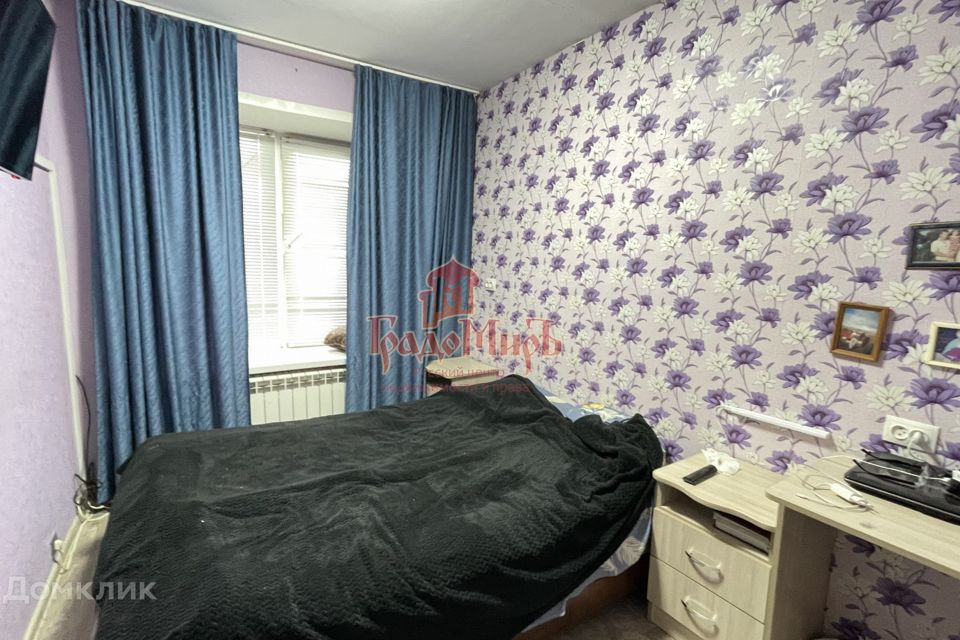 Продаётся 4-комнатная квартира, 64 м²