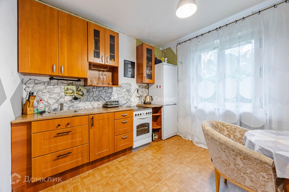 Продаётся 2-комнатная квартира, 60.9 м²