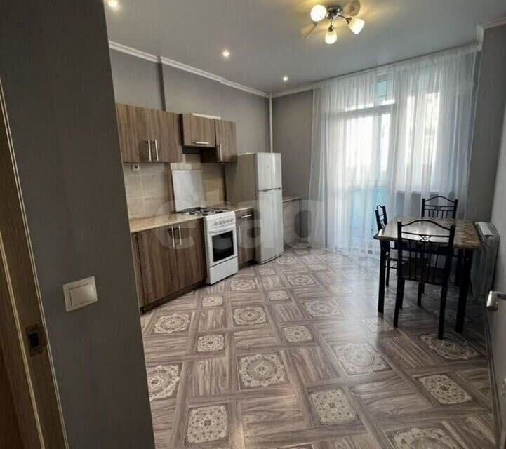 Продаётся 1-комнатная квартира, 44 м²