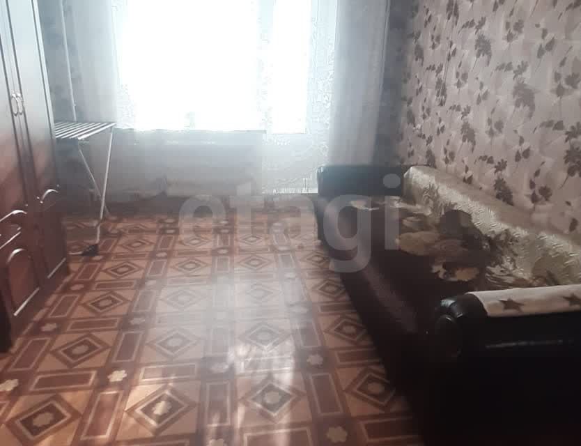 Продаётся 1-комнатная квартира, 37 м²