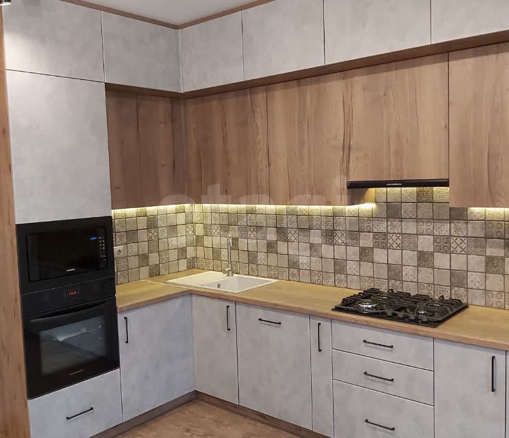 Продаётся 3-комнатная квартира, 84.5 м²
