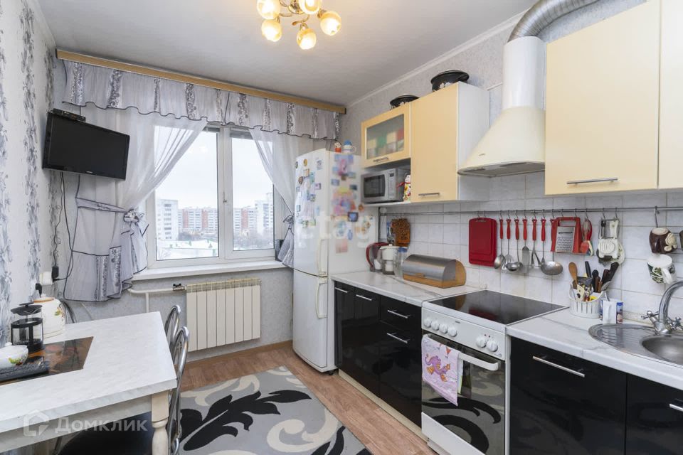 Продаётся 3-комнатная квартира, 63.5 м²