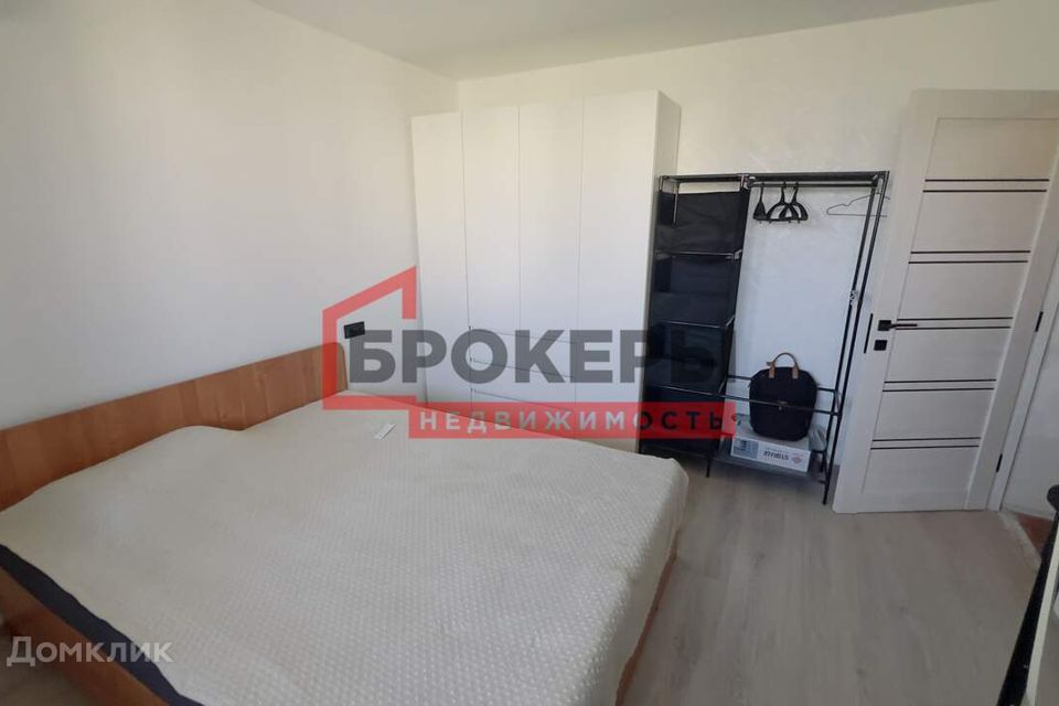 Продаётся 4-комнатная квартира, 70.2 м²