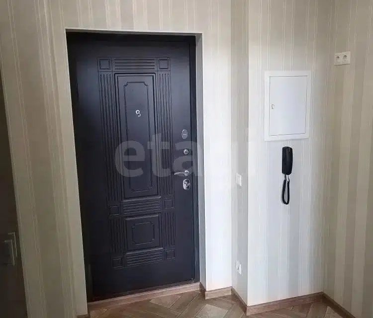 Продаётся 1-комнатная квартира, 37.1 м²