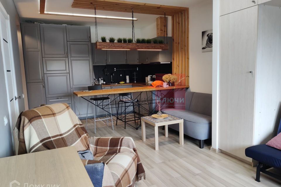 Продаётся 1-комнатная квартира, 42 м²