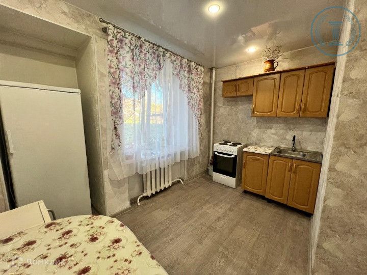 Продаётся 3-комнатная квартира, 63.6 м²