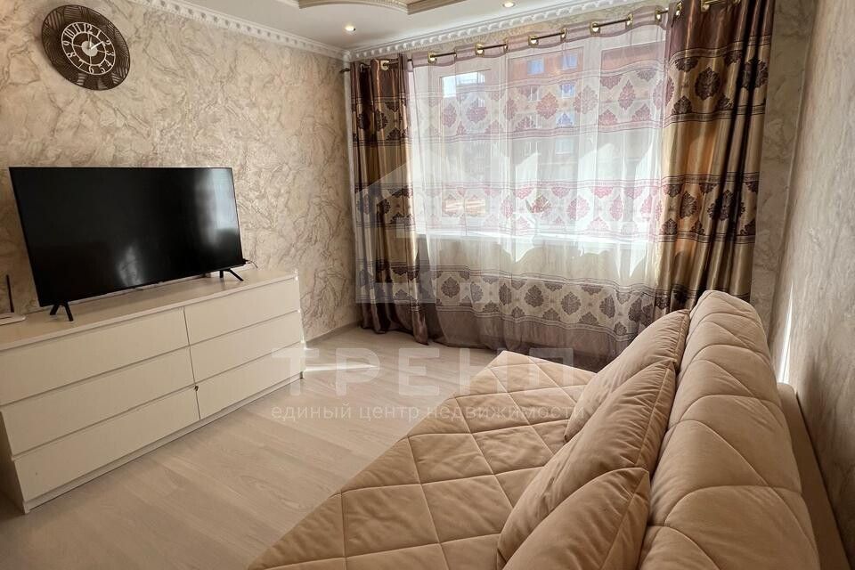 Продаётся 1-комнатная квартира, 47.7 м²