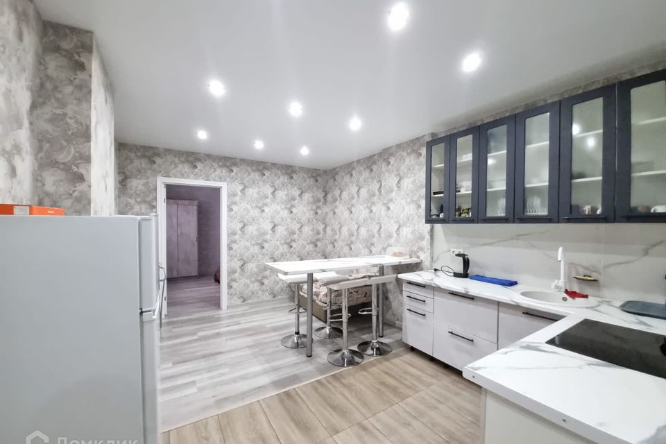 Продаётся 2-комнатная квартира, 56.8 м²