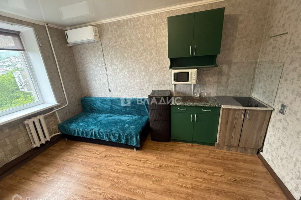 Продаётся комната в 1-комн. квартире, 12.8 м²