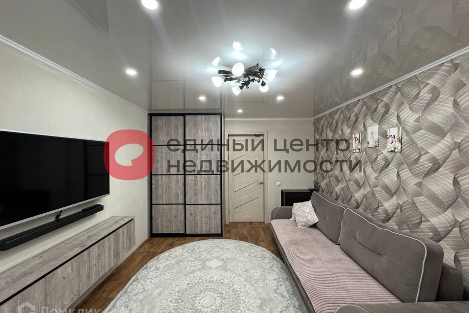 Продаётся 3-комнатная квартира, 58 м²