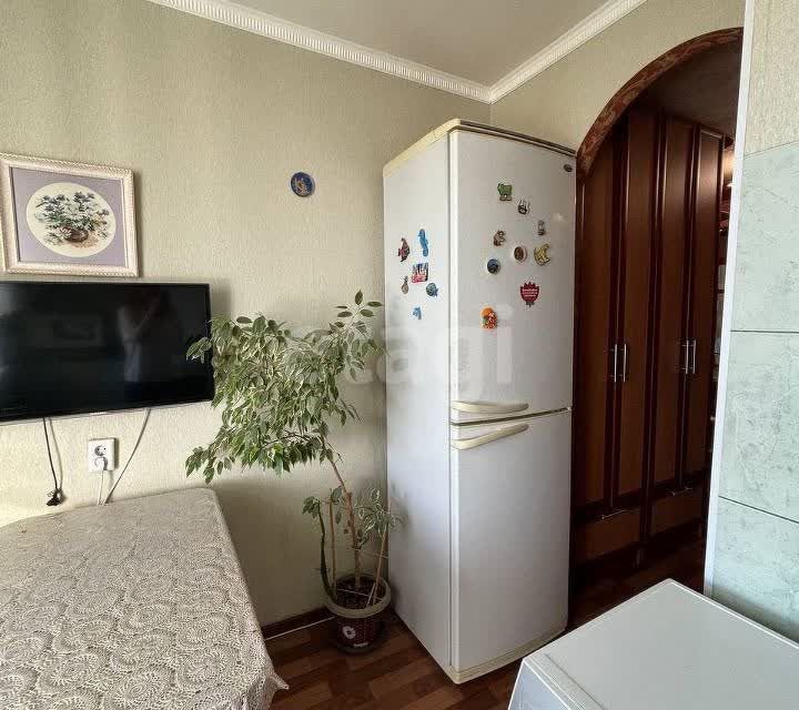 Продаётся 3-комнатная квартира, 57.9 м²