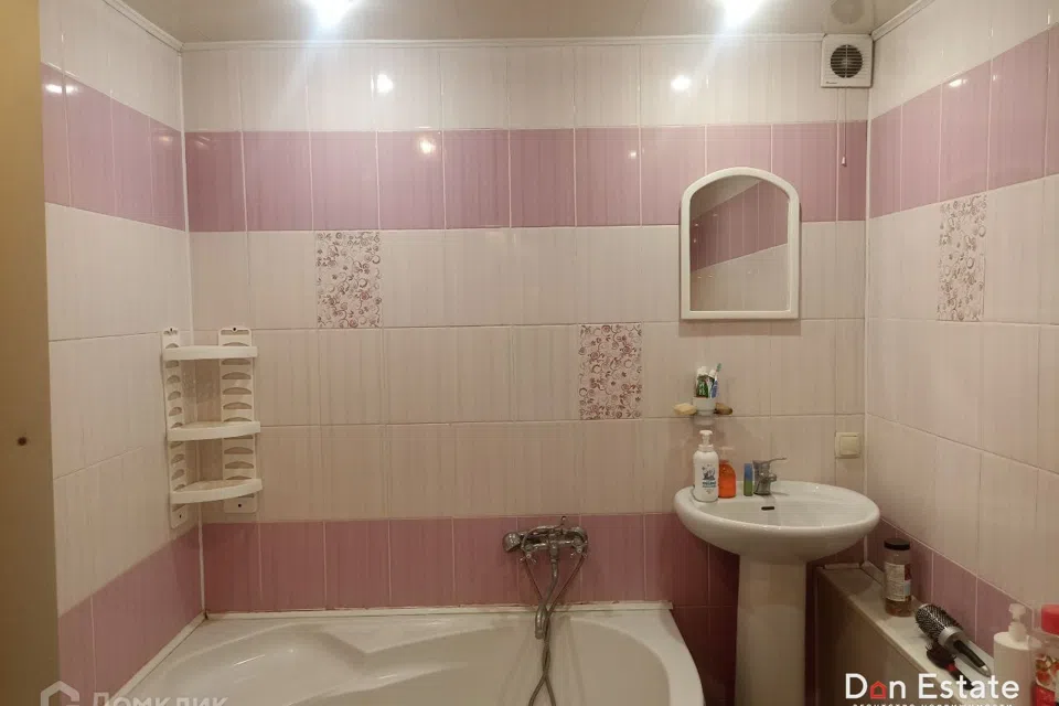 Продаётся 1-комнатная квартира, 32 м²