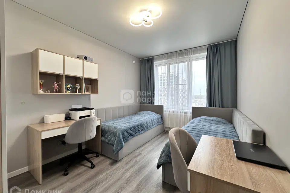 Продаётся 2-комнатная квартира, 54.7 м²